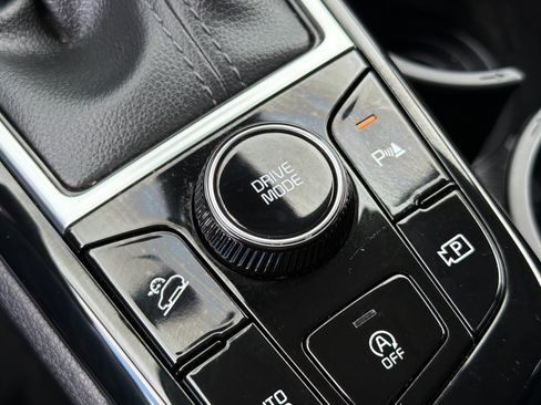 Used 2024 Kia Sportage EX FWD image 30