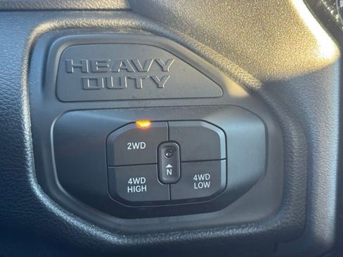 Certified 2025 RAM 2500 Tradesman AWD/4WD image 37