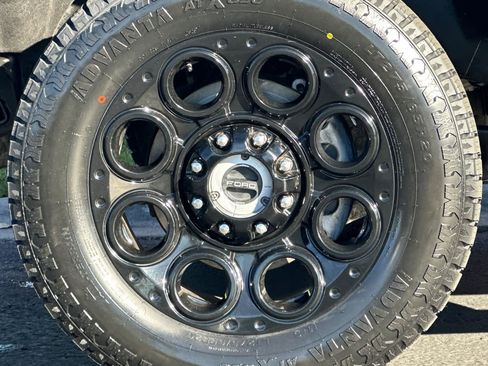 Certified 2025 Ford F250 Lariat w/ Lariat Ultimate Package image 26