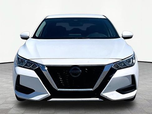 Used 2021 Nissan Sentra SV FWD image 2