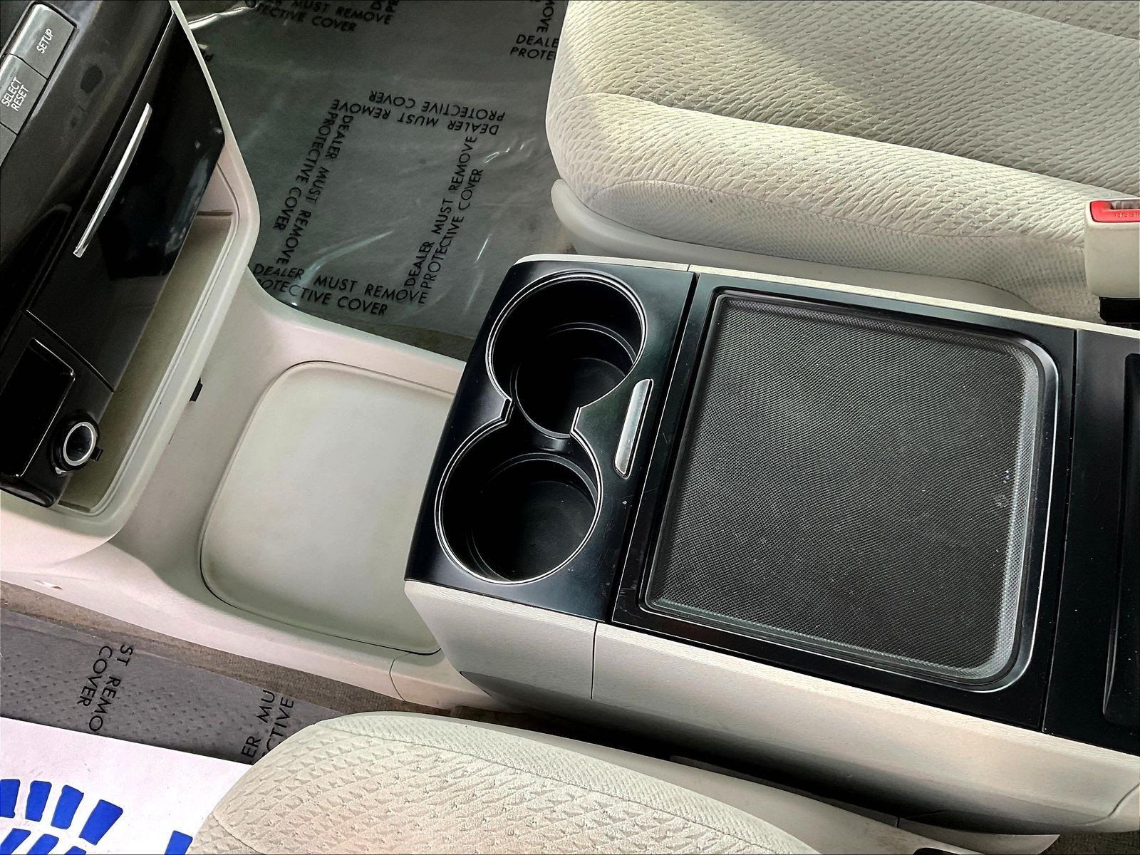 Used 2013 Toyota Sienna LE FWD image 17