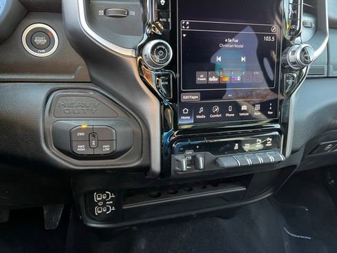 Used 2025 RAM 2500 Big Horn image 26