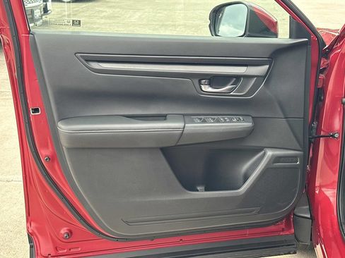 Used 2025 Honda CR-V EX image 14