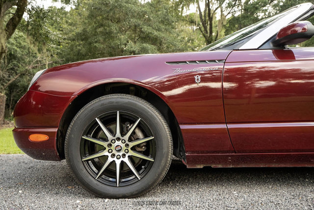 Used 2002 Ford Thunderbird RWD image 4
