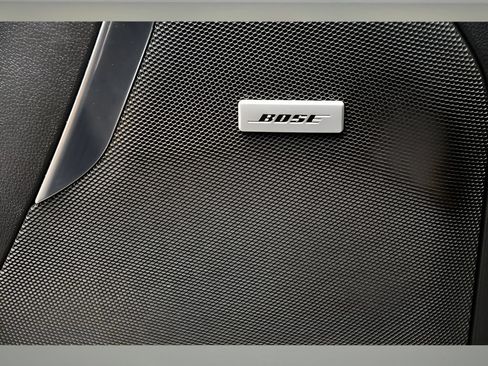 Used 2023 Chevrolet Tahoe Premier w/ Advanced Technology Package AWD/4WD image 28