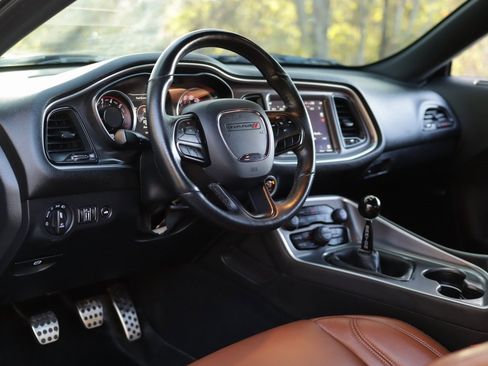 Used 2020 Dodge Challenger R/T Scat Pack image 9