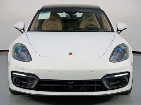 Used 2021 Porsche Panamera 4S w/ Premium Package image 49