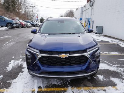 Used 2024 Chevrolet Trax LT w/ Driver Confidence Package