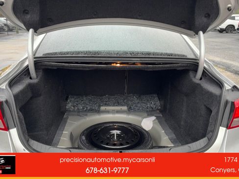 Used 2017 Chevrolet Impala LT image 16