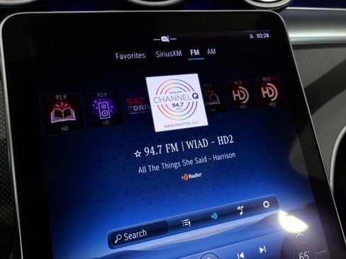 Used 2023 Mercedes-Benz C 300 4MATIC Sedan image 40