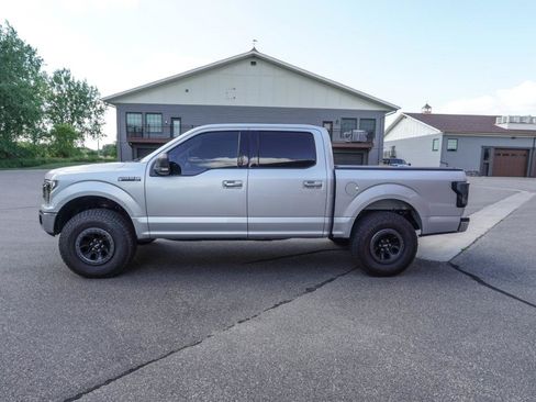 Used 2018 Ford F150 XLT w/ Equipment Group 302A Luxury AWD/4WD image 31