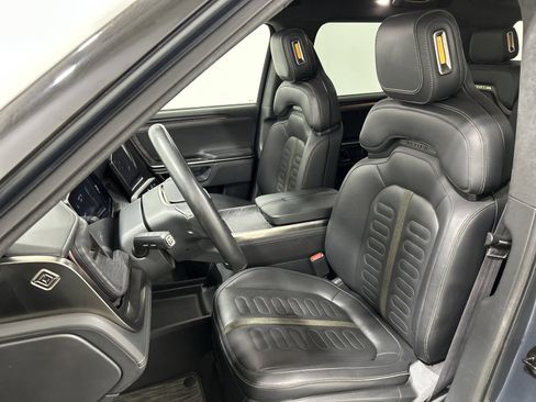 Used 2023 Rivian R1S Adventure image 16