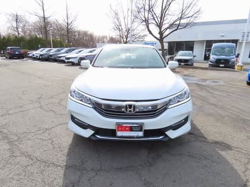 Used 2016 Honda Accord EX-L image 6