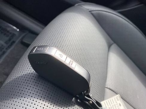New 2026 Kia Sorento S AWD/4WD image 9