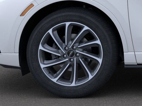 New 2024 Lincoln Corsair Grand Touring image 19