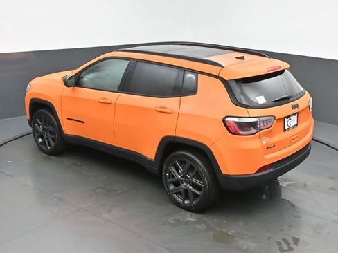 New 2026 Jeep Compass Latitude w/ Sun and Sound Group AWD/4WD image 42