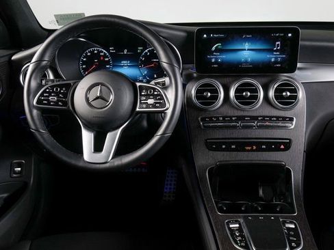 Used 2022 Mercedes-Benz GLC 300 GLC 300 image 11