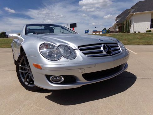 Used 2007 Mercedes-Benz SL 550 image 11