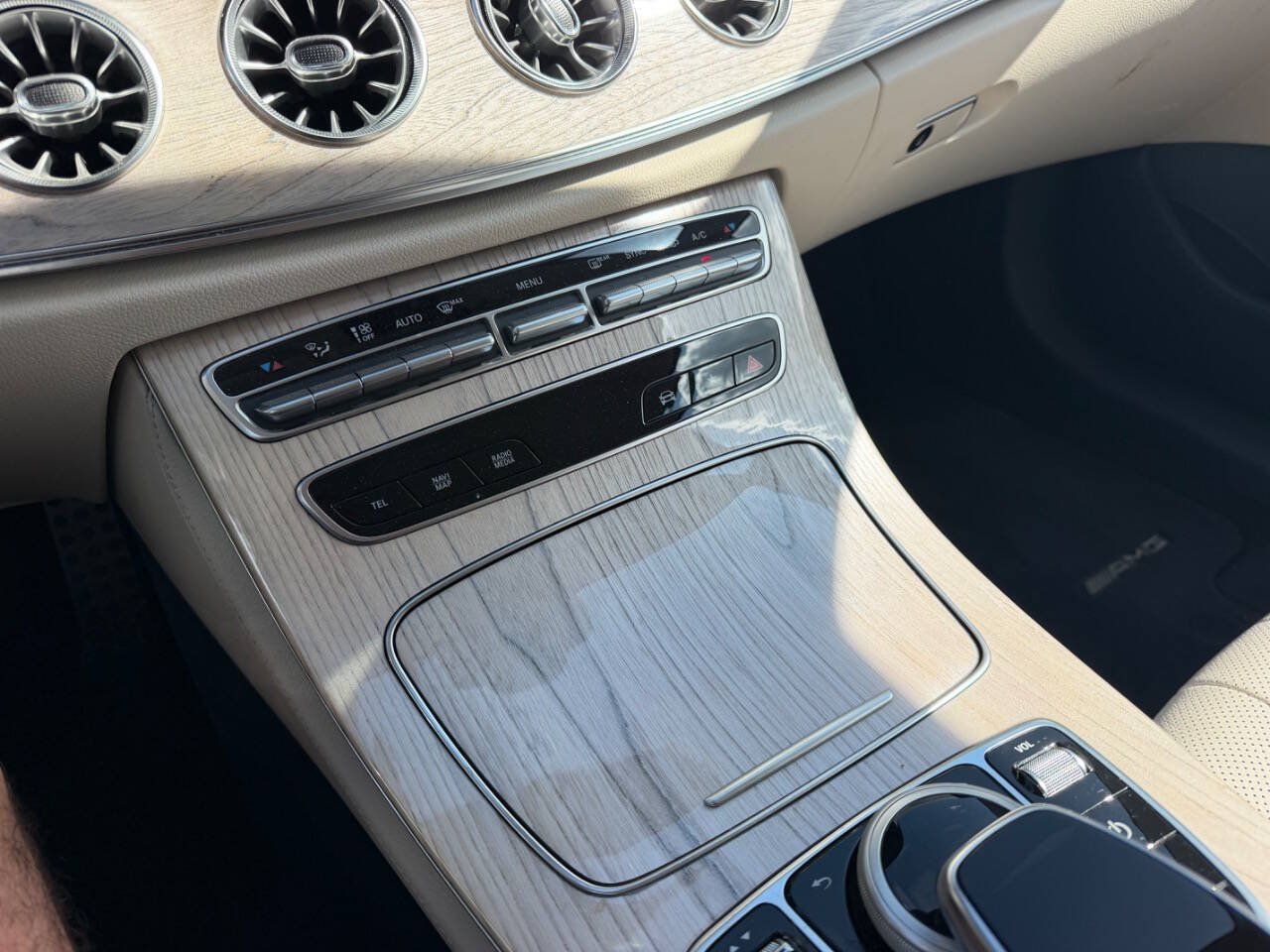 Used 2021 Mercedes-Benz E 450 Cabriolet image 13