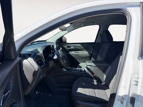 Used 2022 Chevrolet Equinox LT FWD image 10