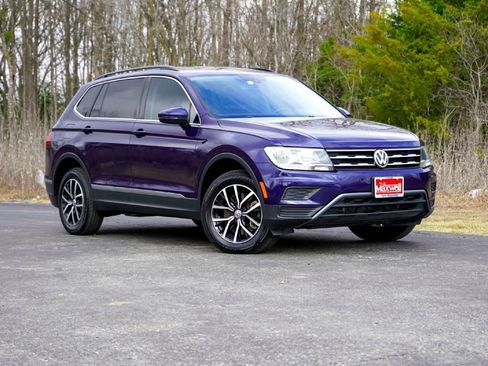 Used 2021 Volkswagen Tiguan SE w/ 3-Row Tiguan MDO Package image 1