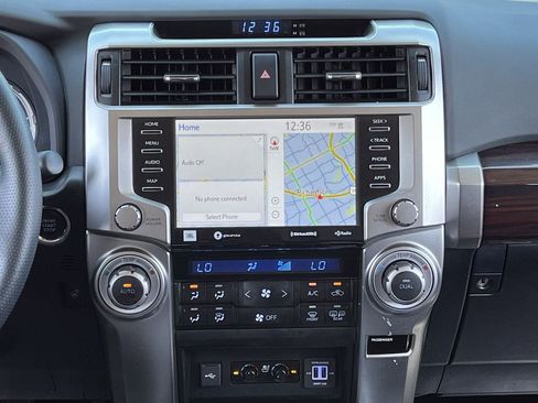 Used 2024 Toyota 4Runner Limited AWD/4WD image 15