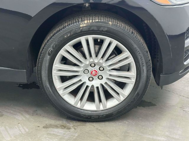 Used 2019 Jaguar F-PACE Portfolio AWD/4WD image 20