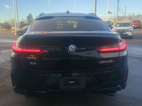 Used 2023 BMW X4 M40i image 9