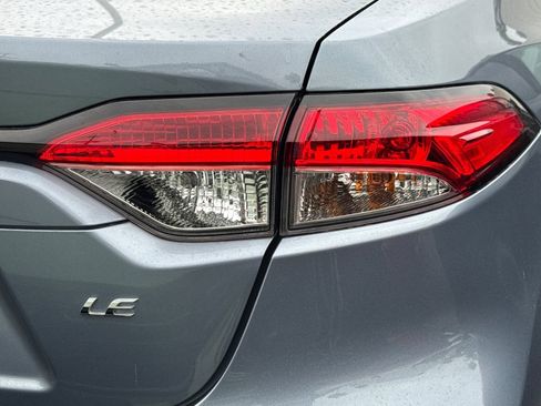 Used 2024 Toyota Corolla LE FWD image 7