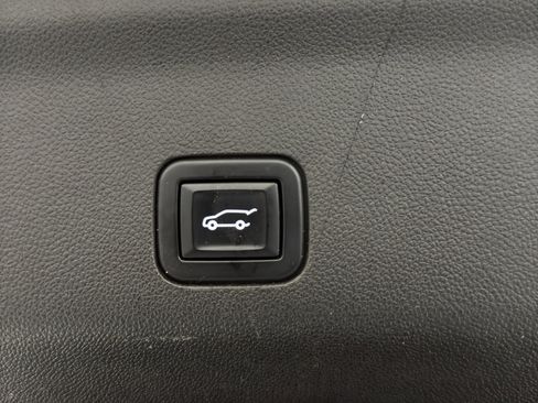 Used 2022 GMC Yukon XL Denali w/ Max Trailering Package image 24