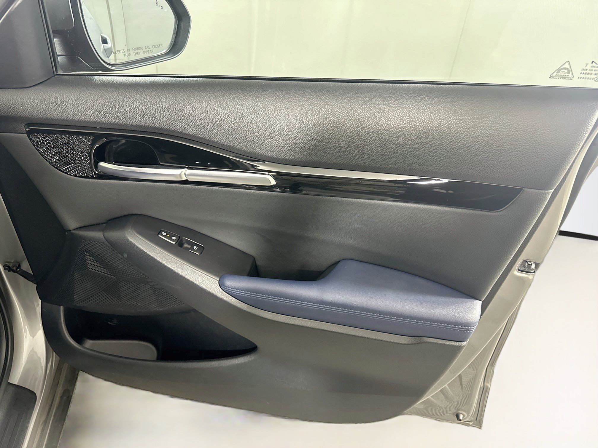 Used 2024 Kia Seltos S FWD image 31