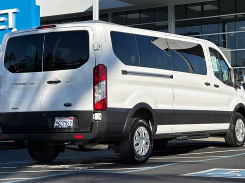 Used 2023 Ford Transit 350 XLT image 3