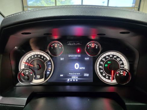 Used 2016 RAM 1500 Laramie w/ Convenience Group image 45