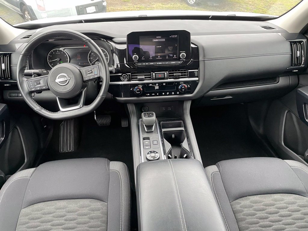 Certified 2024 Nissan Pathfinder SV AWD/4WD image 13