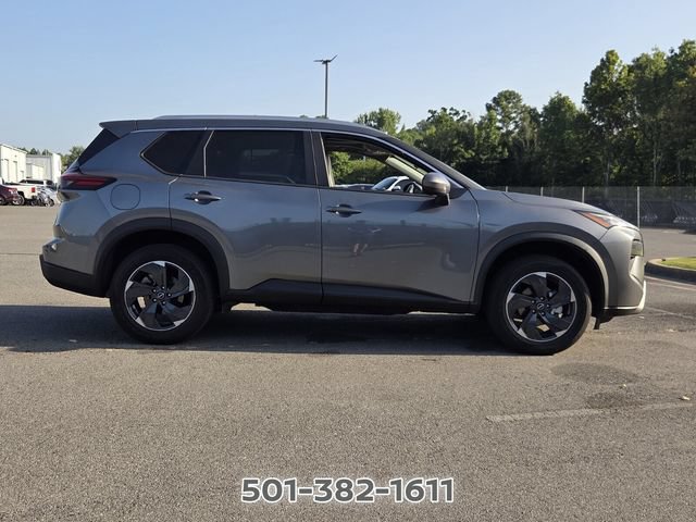 Used 2024 Nissan Rogue SV w/ SV Premium Package AWD/4WD image 6