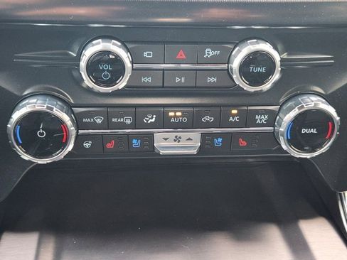 New 2025 Ford F150 Platinum w/ Equipment Group 702A High image 14