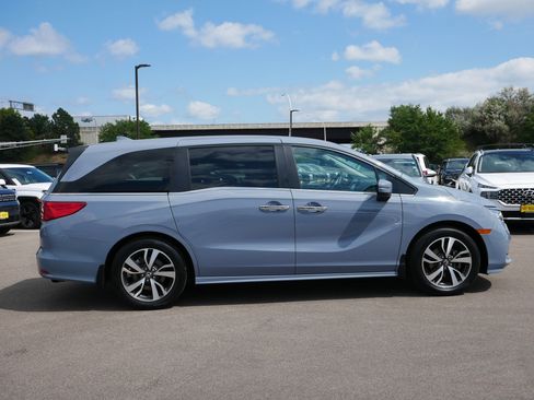 Used 2024 Honda Odyssey Touring image 8