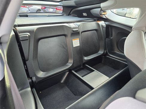 Used 2011 Honda CR-Z Base image 12