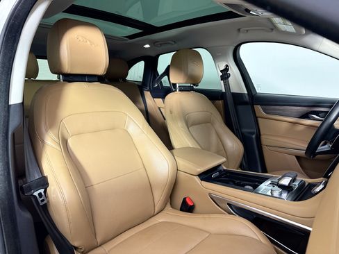Used 2023 Jaguar F-PACE S AWD/4WD image 35