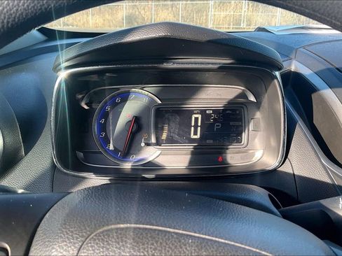 Used 2015 Chevrolet Trax LT w/ LT Sun and Sound Package image 15