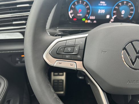 New 2026 Volkswagen Atlas Cross Sport SEL Premium R-Line AWD/4WD image 13