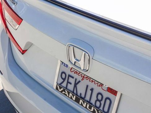 Used 2022 Honda Accord Sport image 9