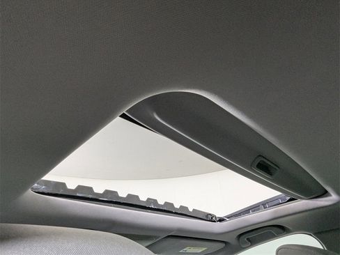 Used 2018 Honda CR-V EX image 26