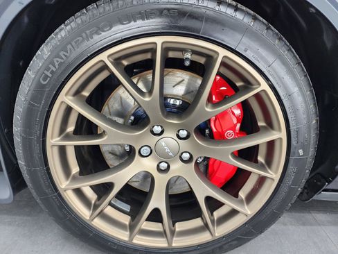 Used 2017 Dodge Challenger SRT Hellcat RWD image 34