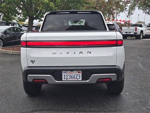 Used 2024 Rivian R1T Adventure image 5