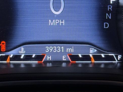 Used 2022 Jeep Cherokee Trailhawk w/ Comfort/Convenience Group image 18