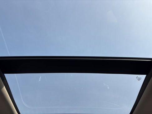 New 2025 Honda Pilot Touring image 16