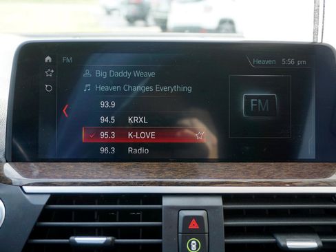 Used 2019 BMW X3 xDrive30i w/ Premium Package image 11
