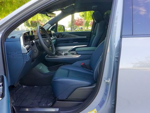 Certified 2026 Cadillac Escalade IQ Sport 2 image 18