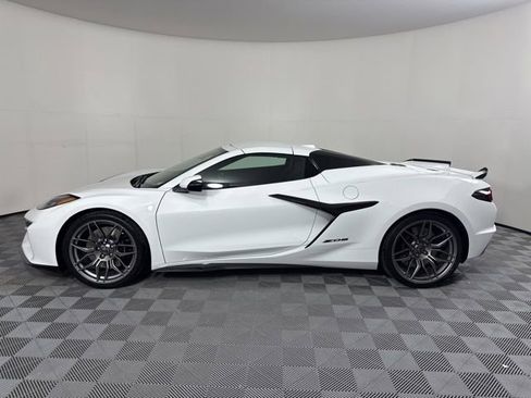 New 2026 Chevrolet Corvette Z06 w/ Stealth Interior Trim Package image 7